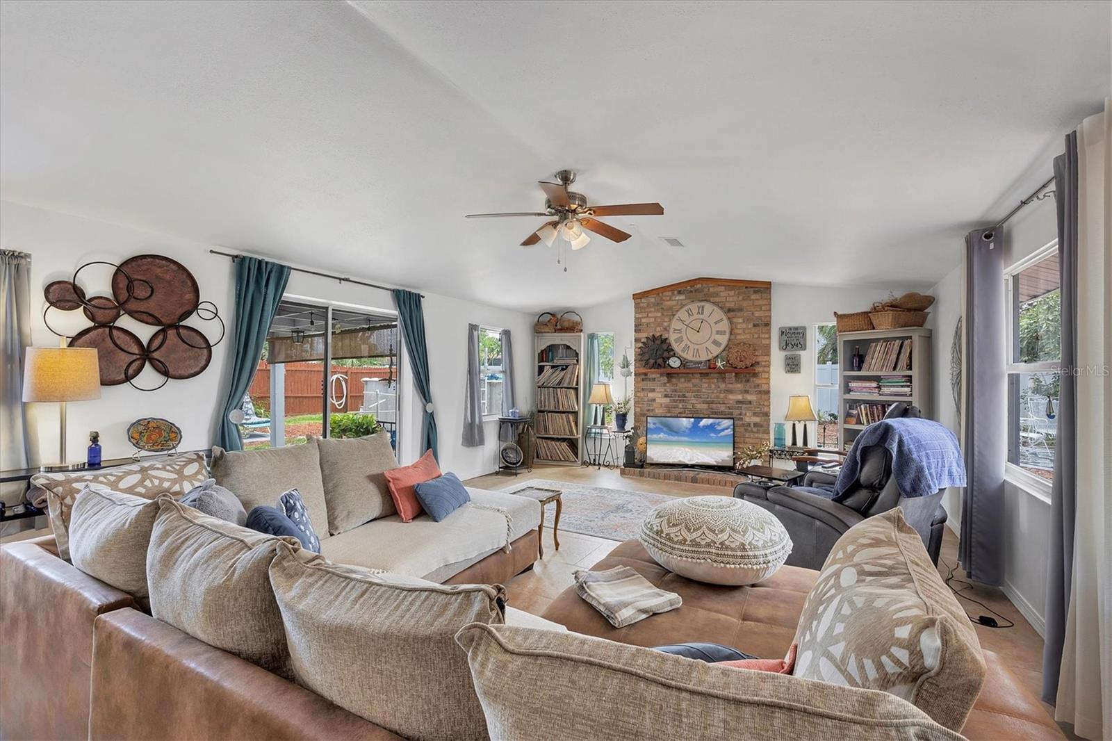 PINEBROOK SOUTH - Residential