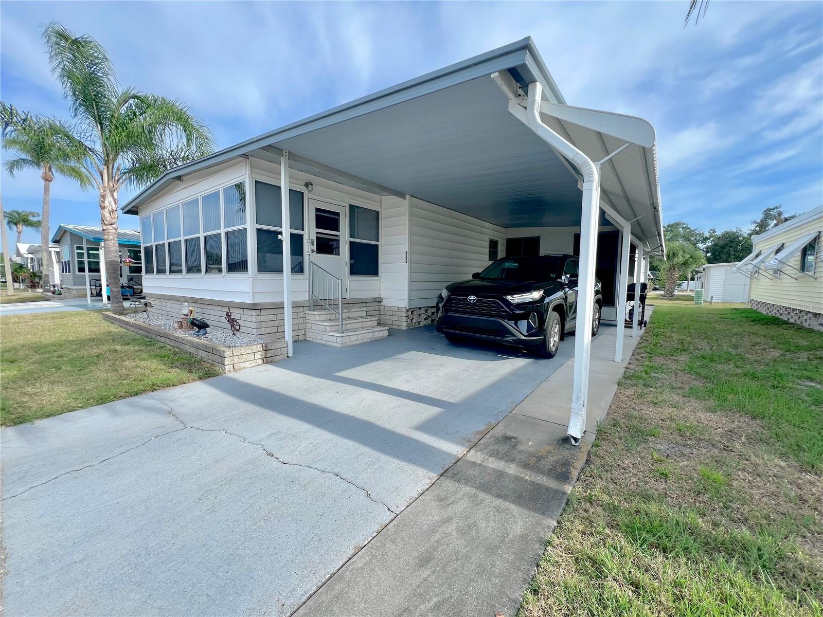 1100 BELCHER ROAD S 663