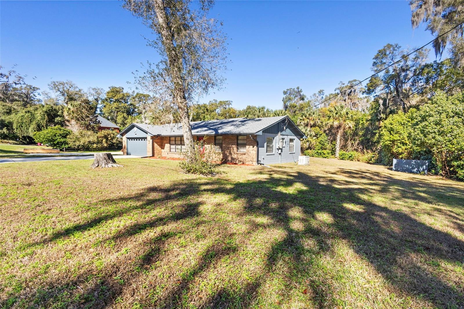 RYGATE - Residential