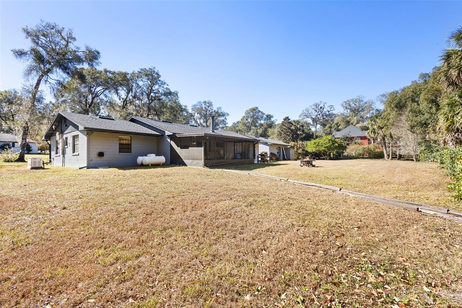 RYGATE - Residential