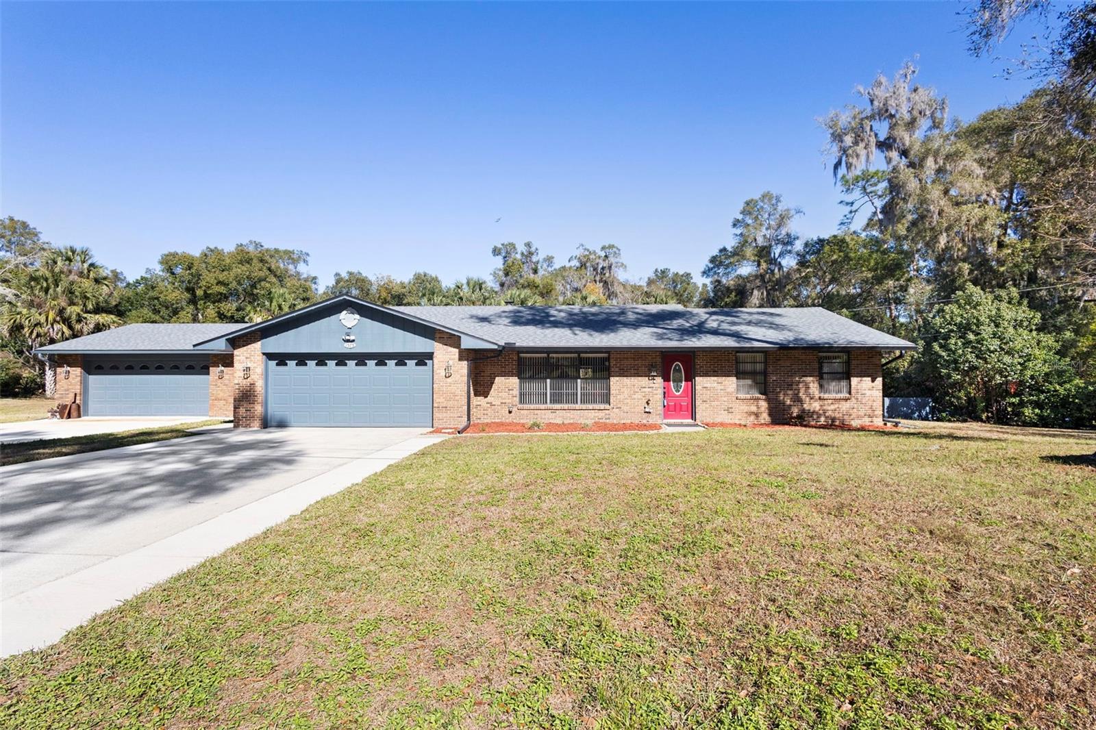 RYGATE - Residential