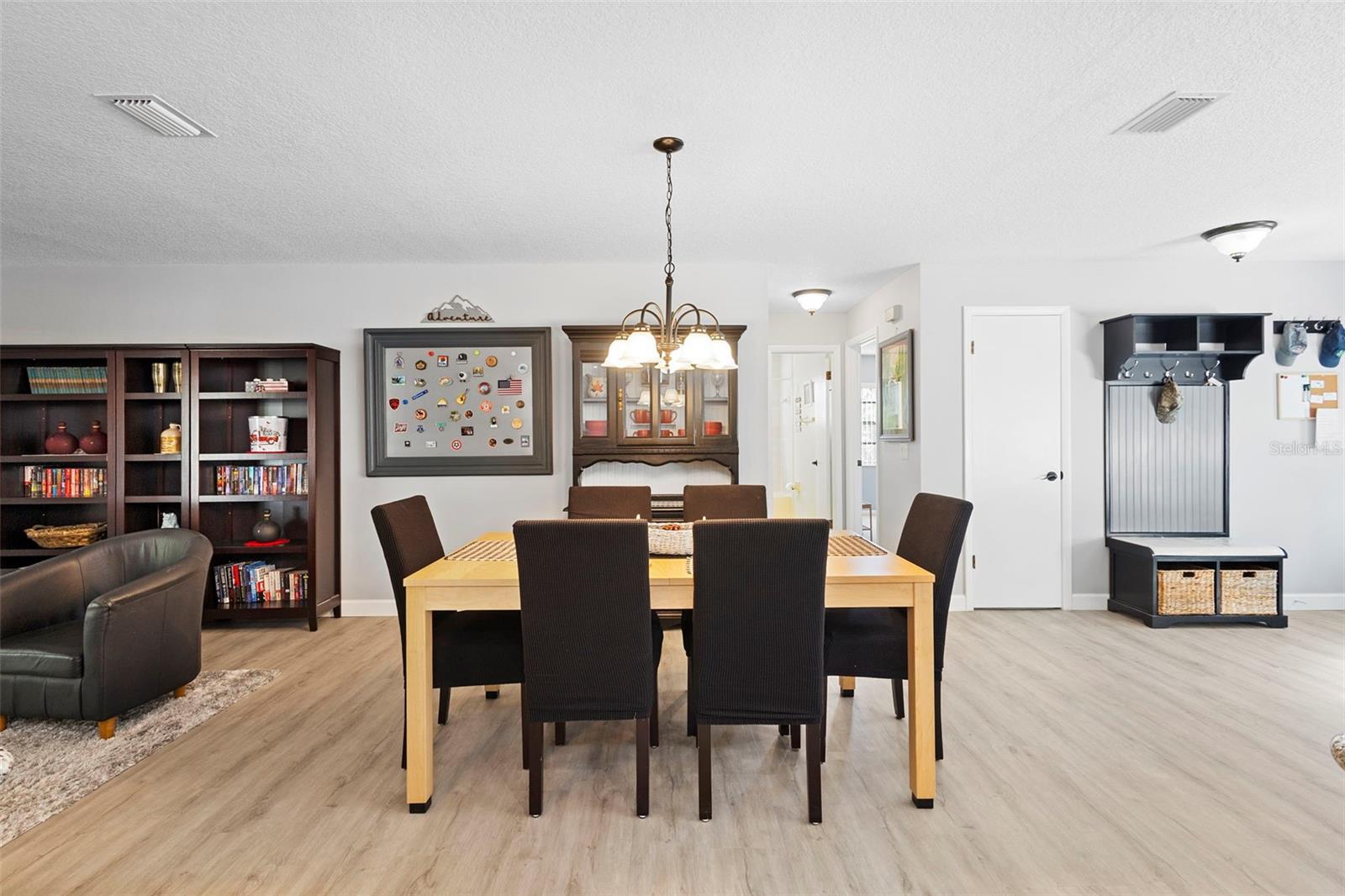 RYGATE - Residential