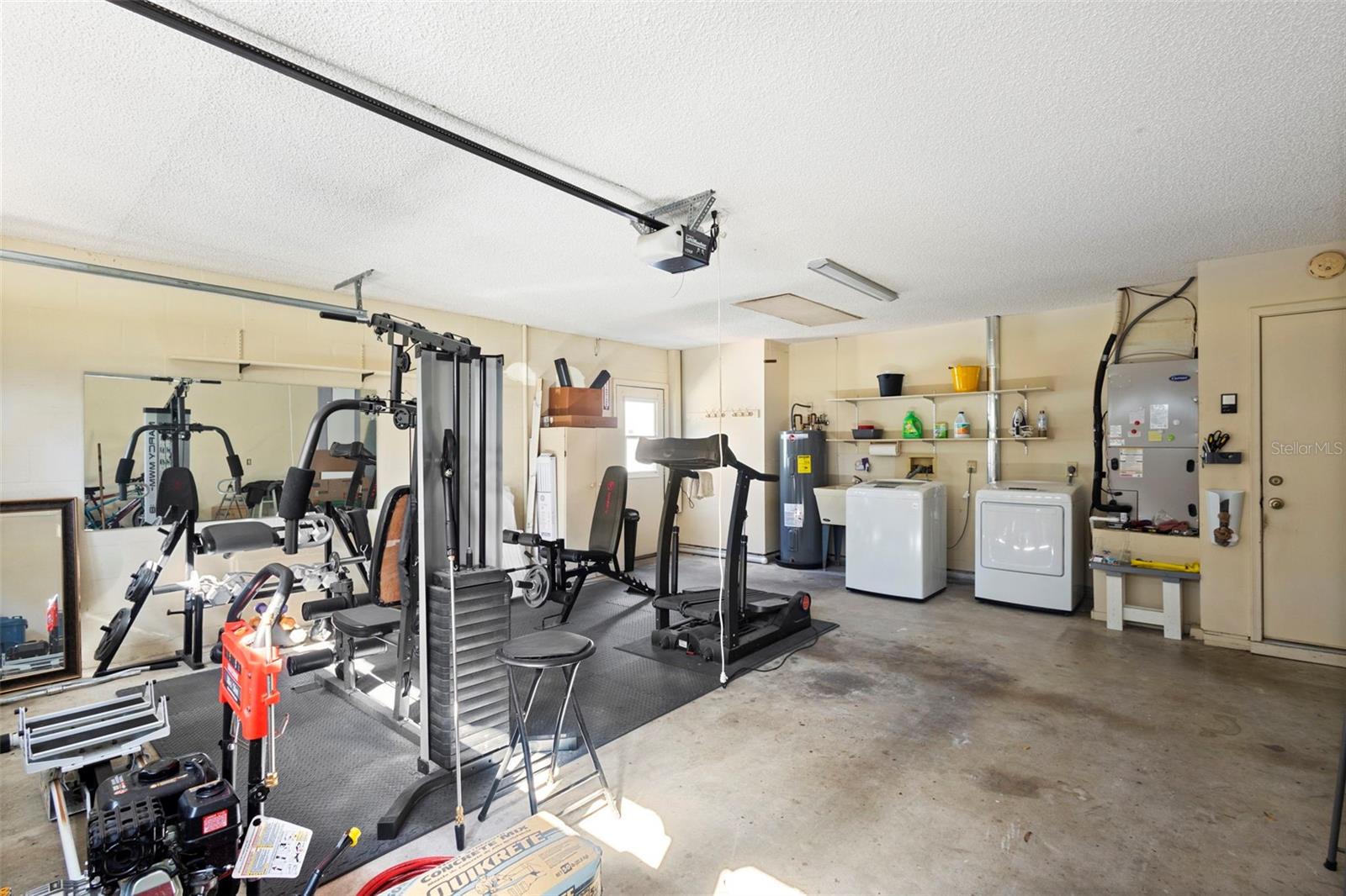 RYGATE - Residential