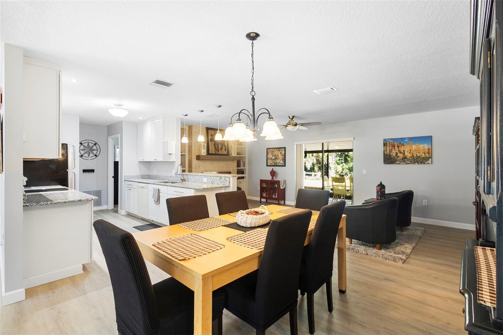 RYGATE - Residential