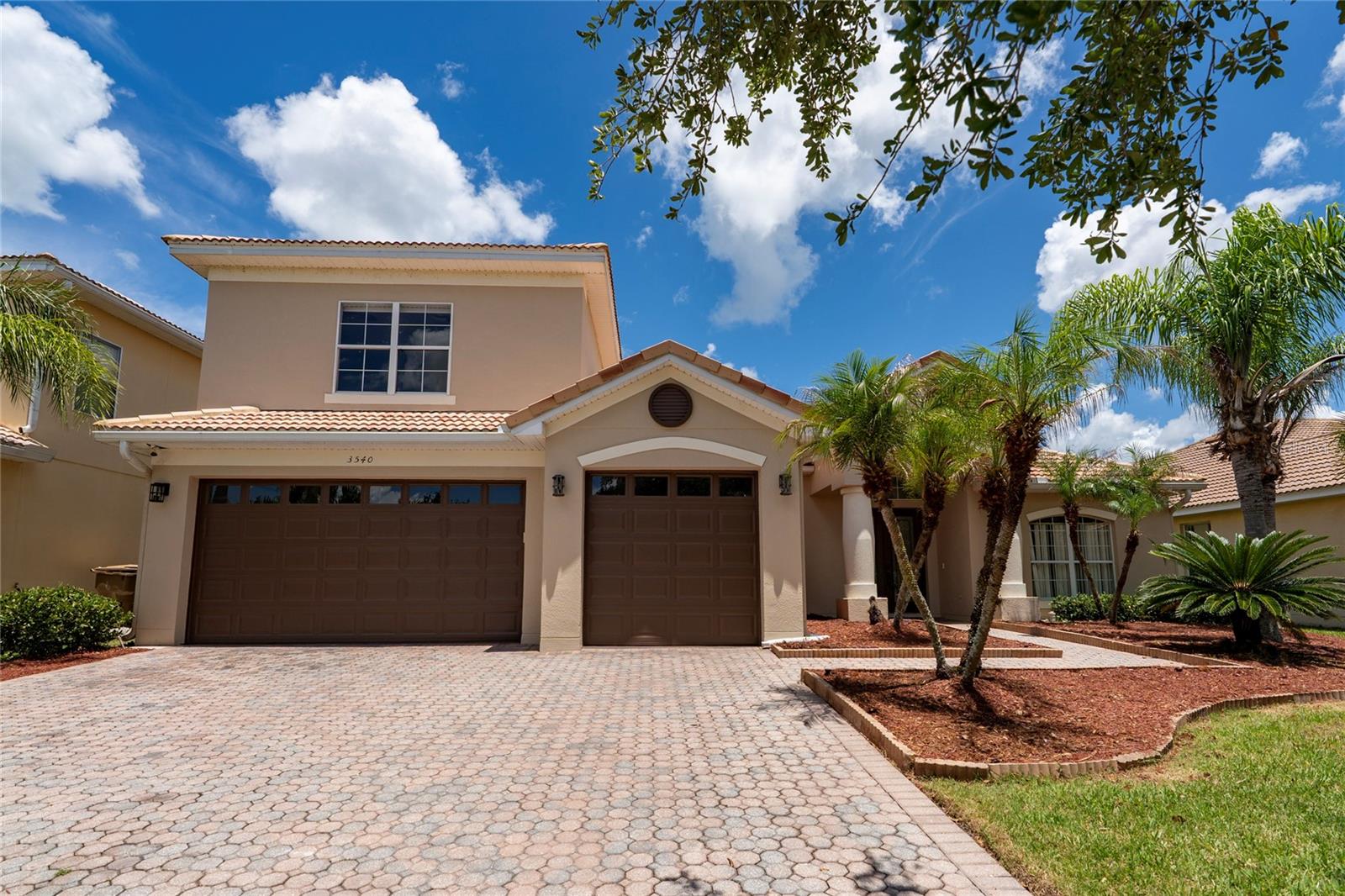 3540 VALLEYVIEW DR