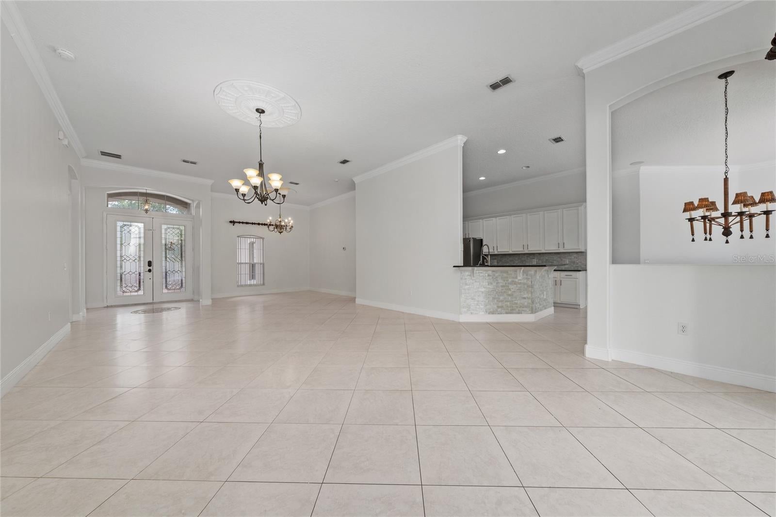 3540 VALLEYVIEW DR