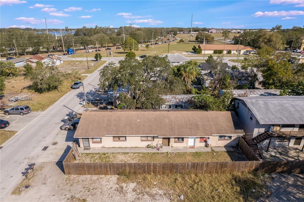 Photo of 2438 NE 5th Street NE, Winter Haven, FL 33881 (MLS # O6357169)