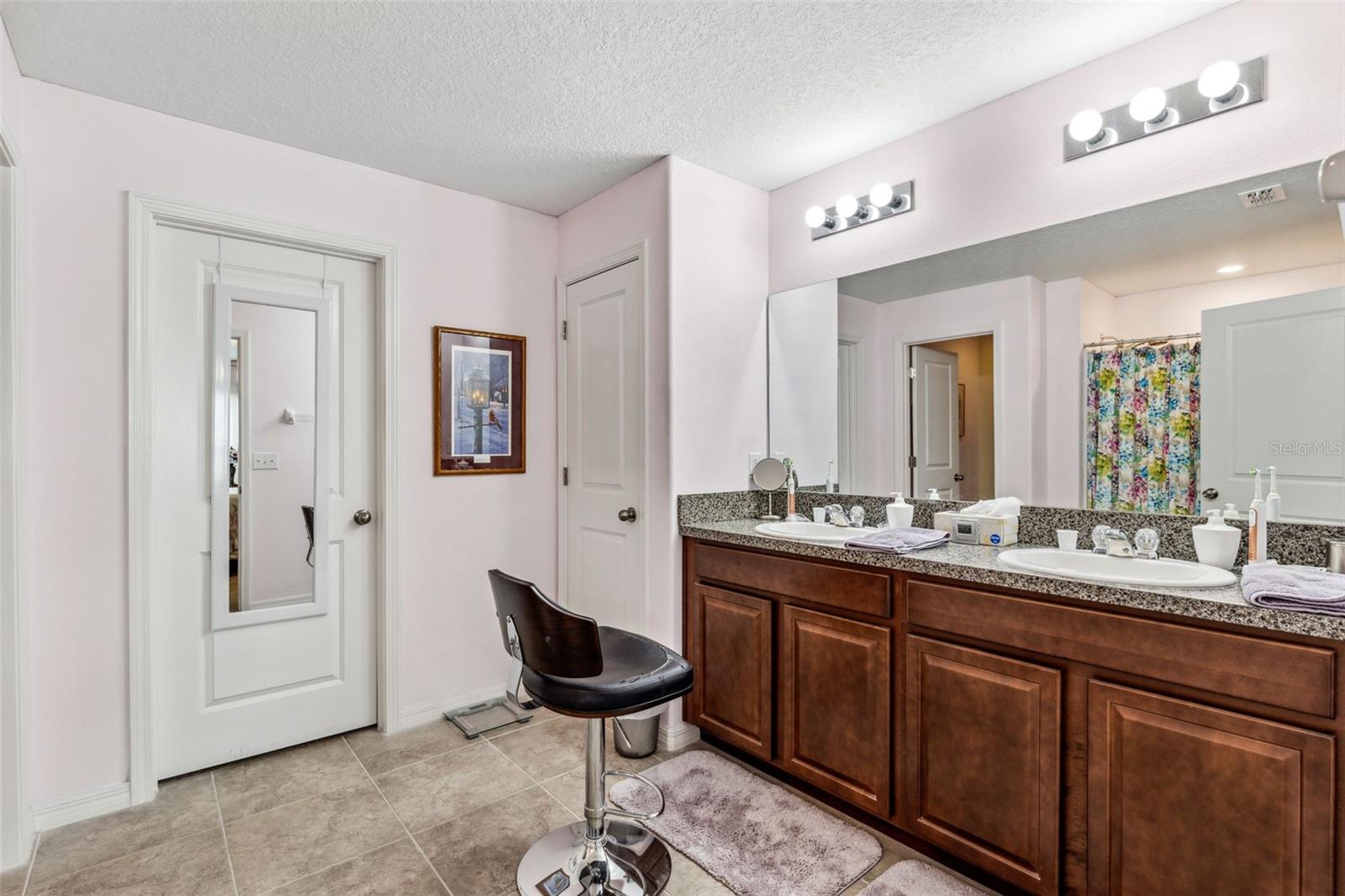 SUNSHINE VILLAGE PH 2 - Residential