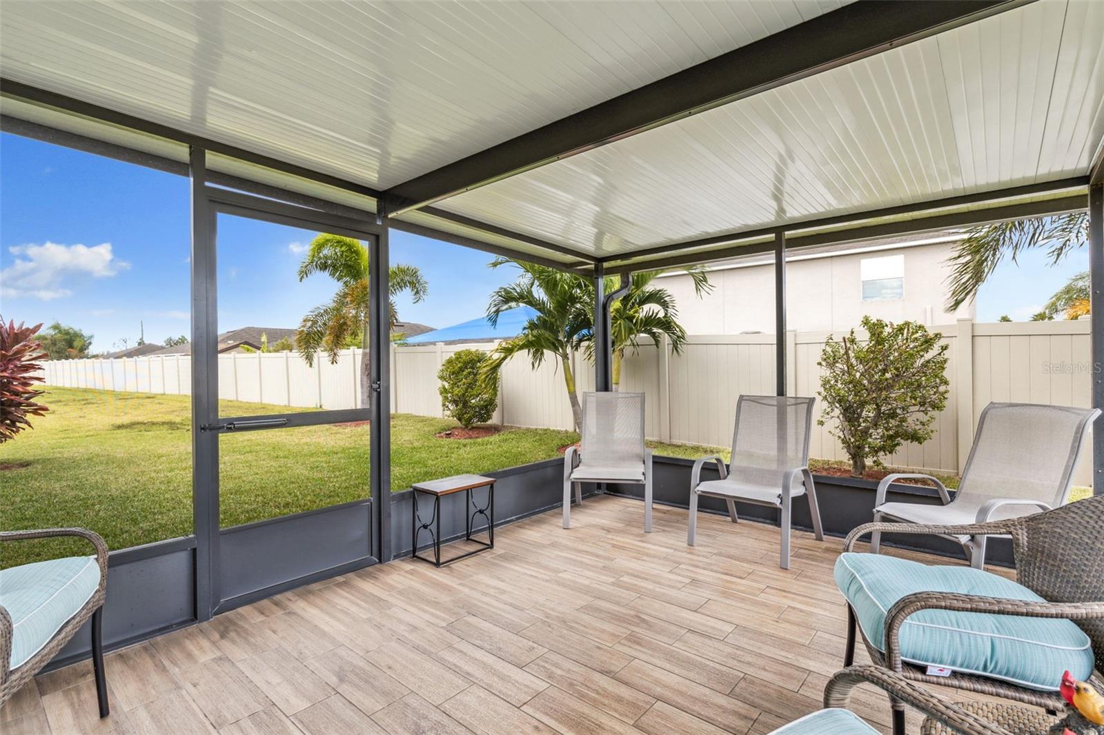 SUNSHINE VILLAGE PH 2 - Residential