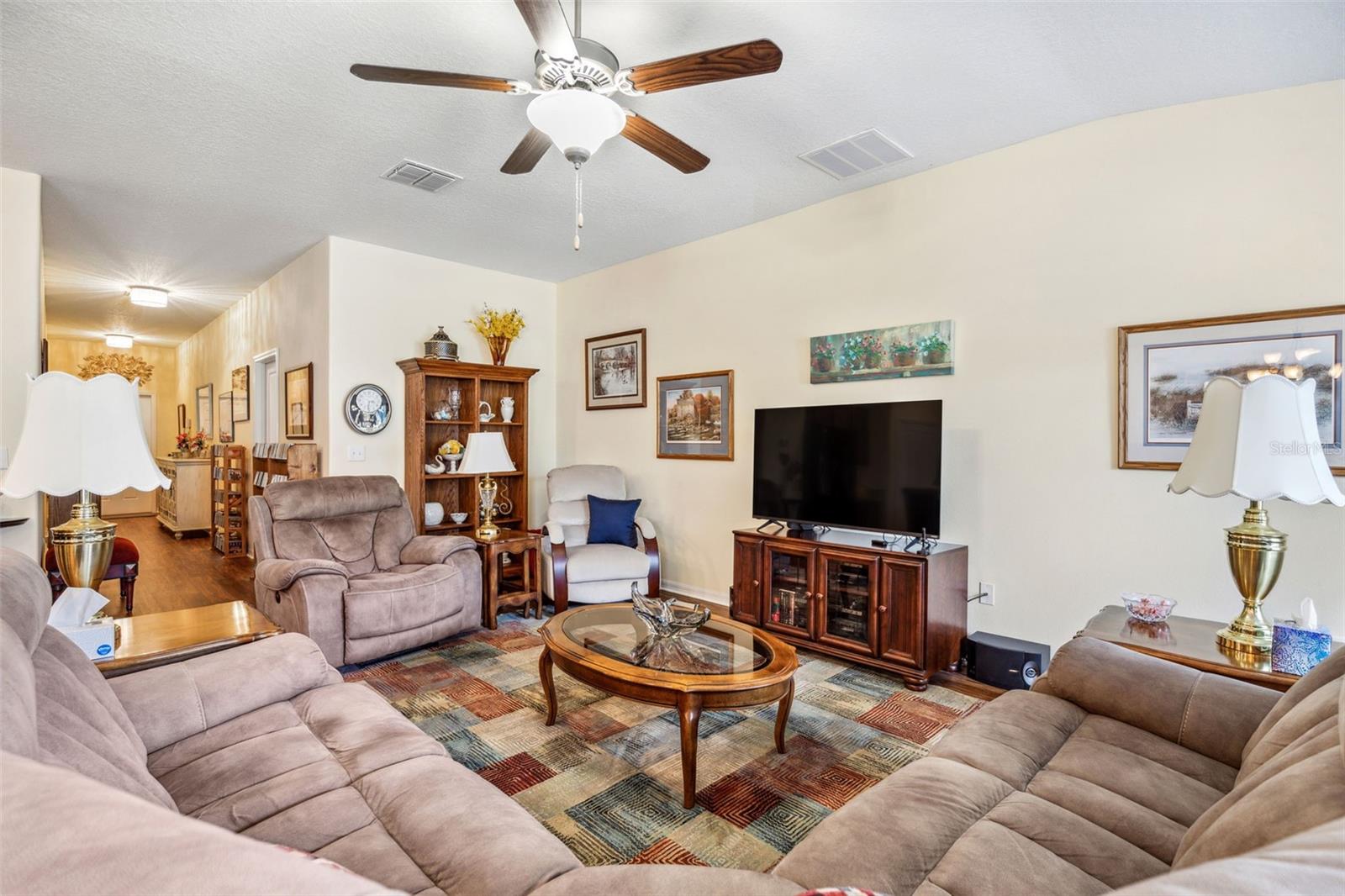 SUNSHINE VILLAGE PH 2 - Residential