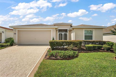 27227 ROANOKE DRIVE LEESBURG FL 34748