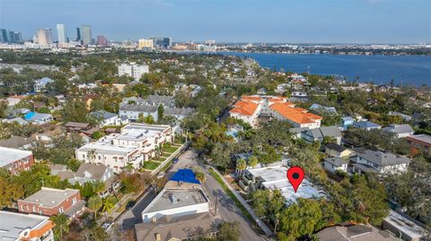 A home in TAMPA