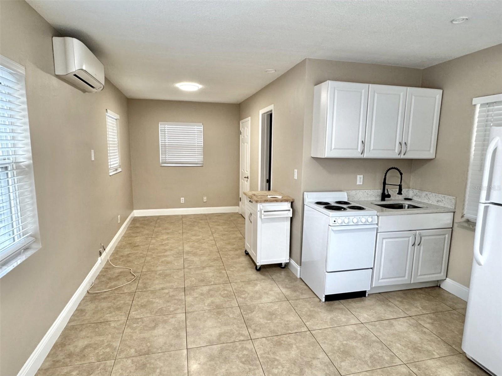 CENTRAL AVE HEIGHTS - Residential Income