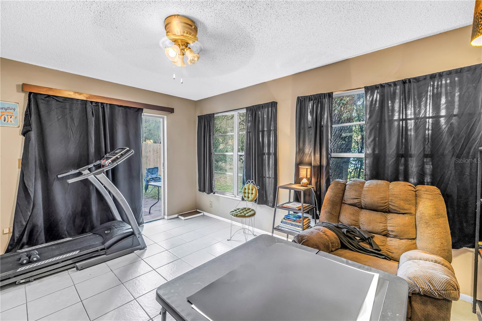 SUNNY BREEZE SUB - Residential