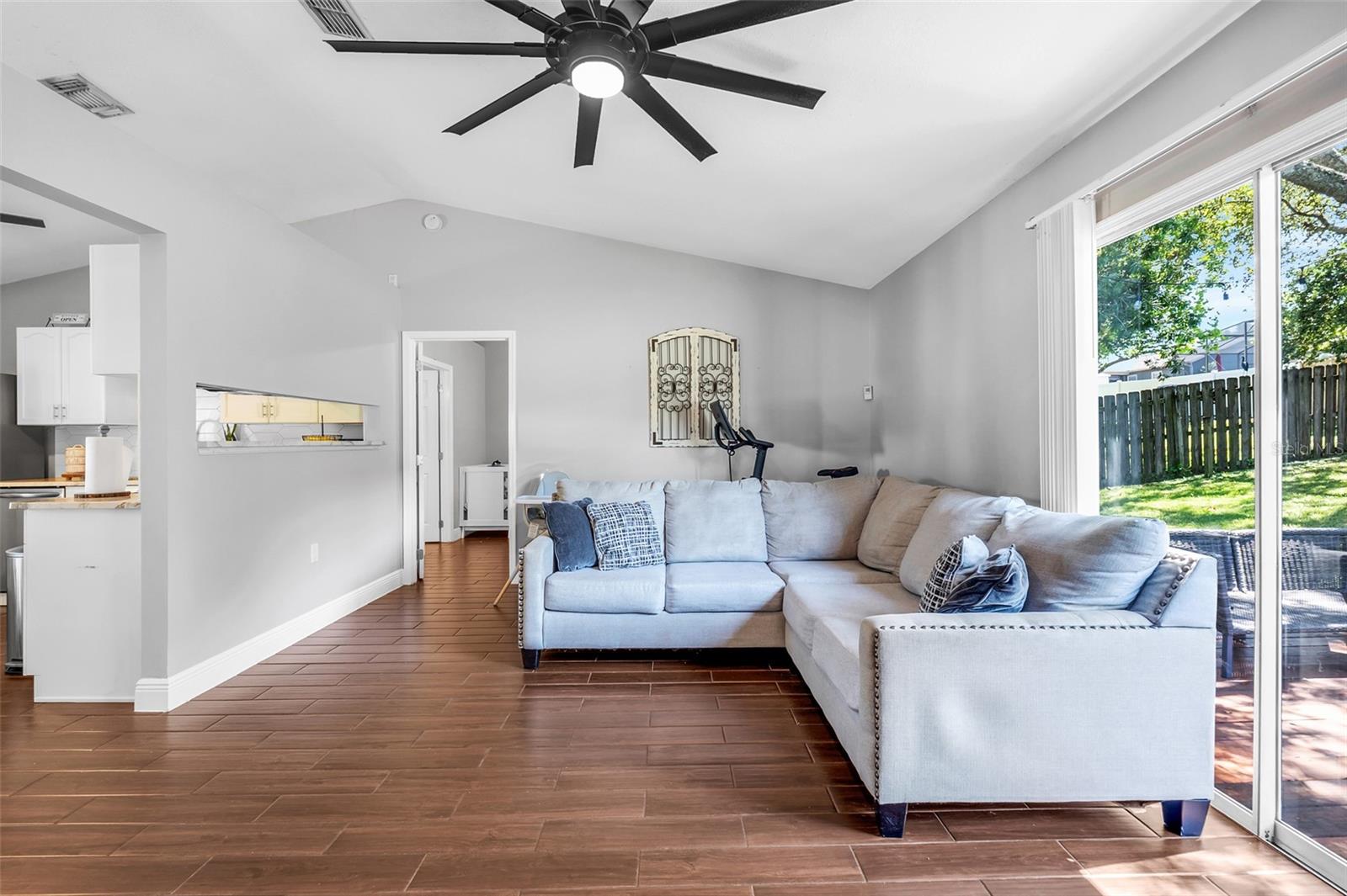 SAWMILL PH 03 - Residential