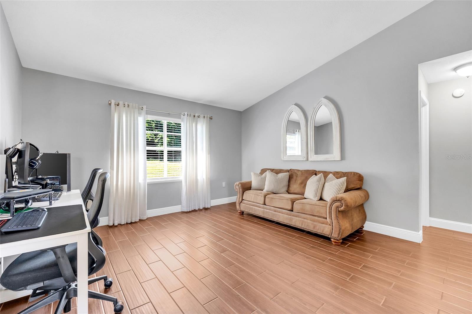 SAWMILL PH 03 - Residential