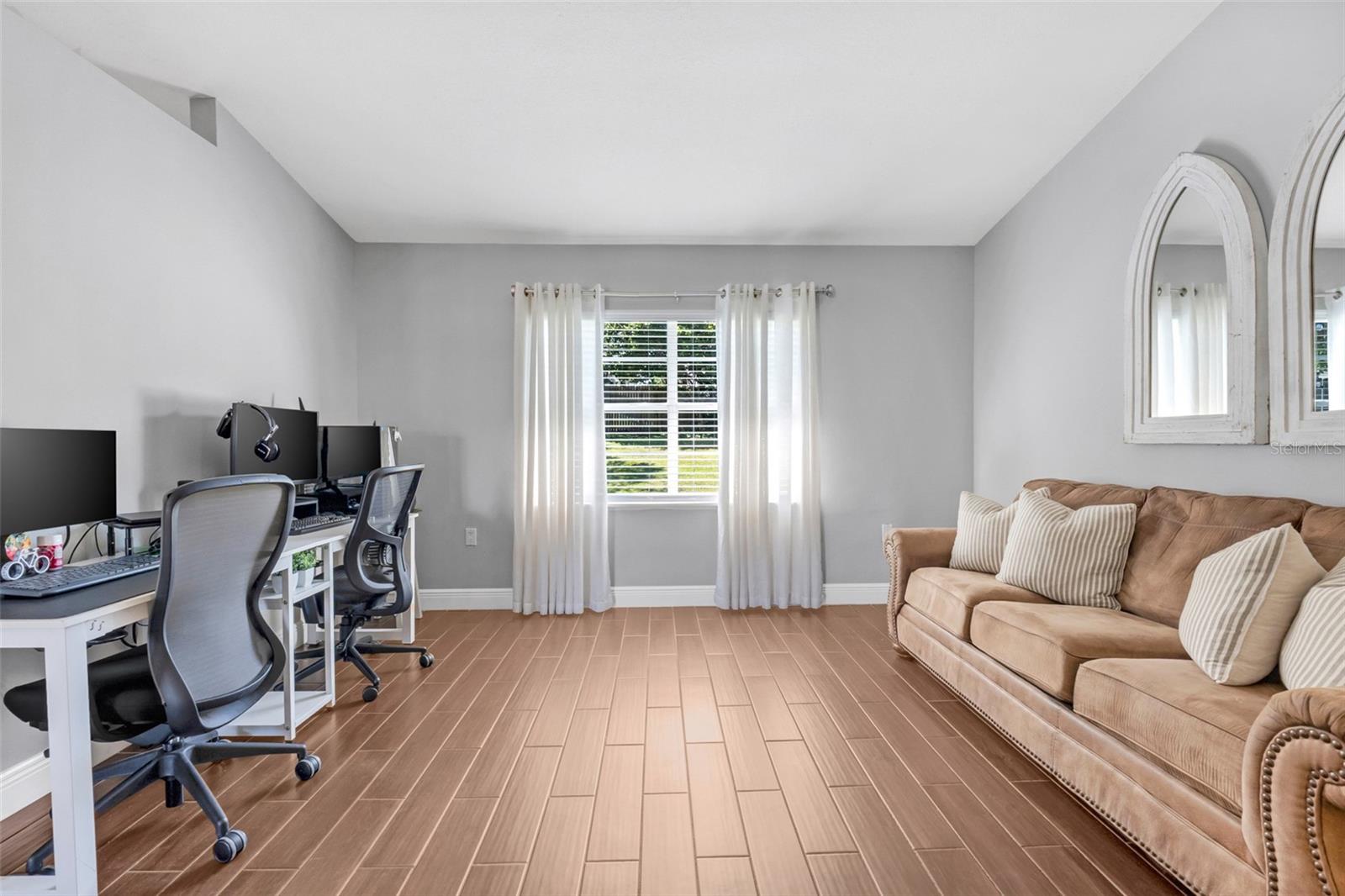 SAWMILL PH 03 - Residential
