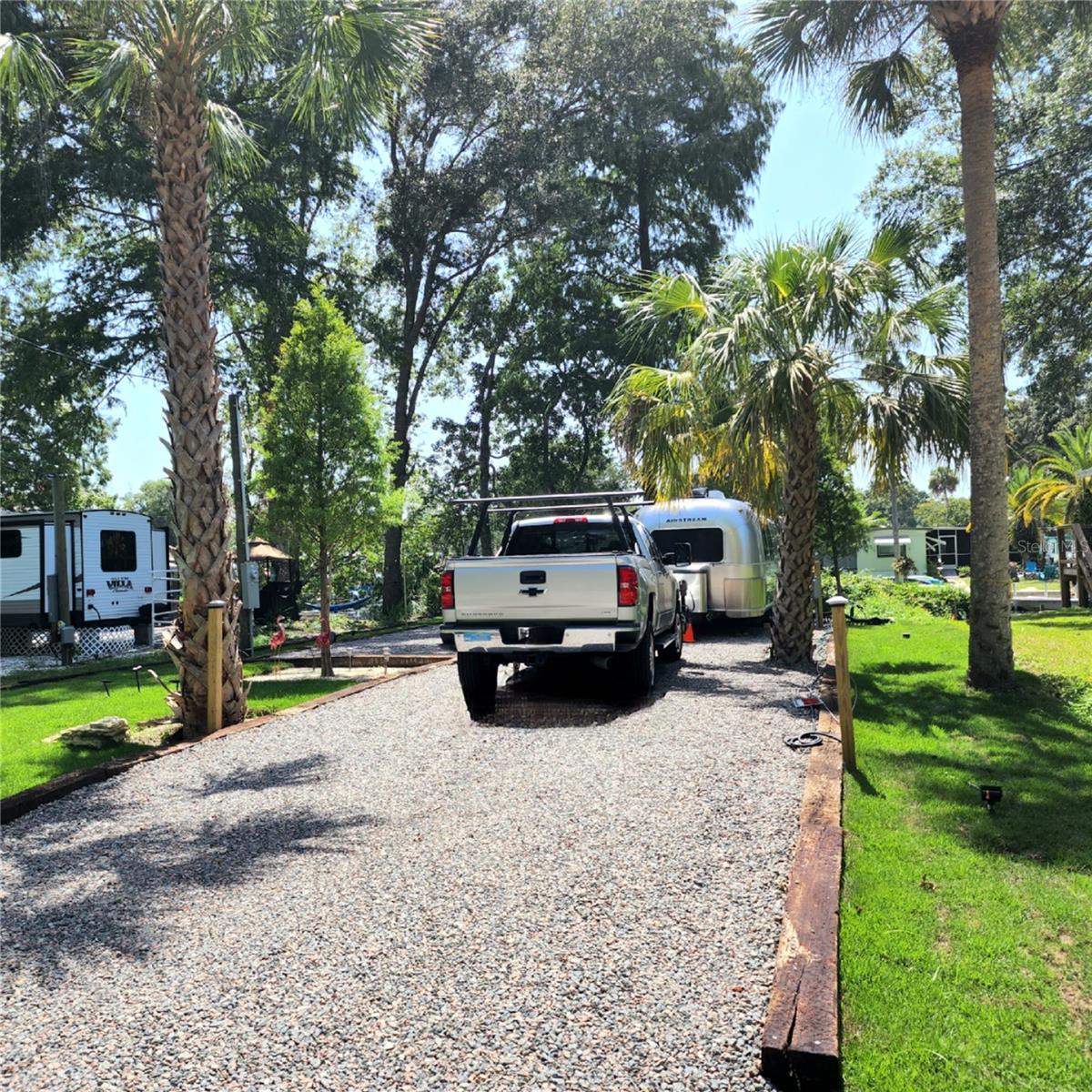 WEEKI WACHEE SHORES - Land