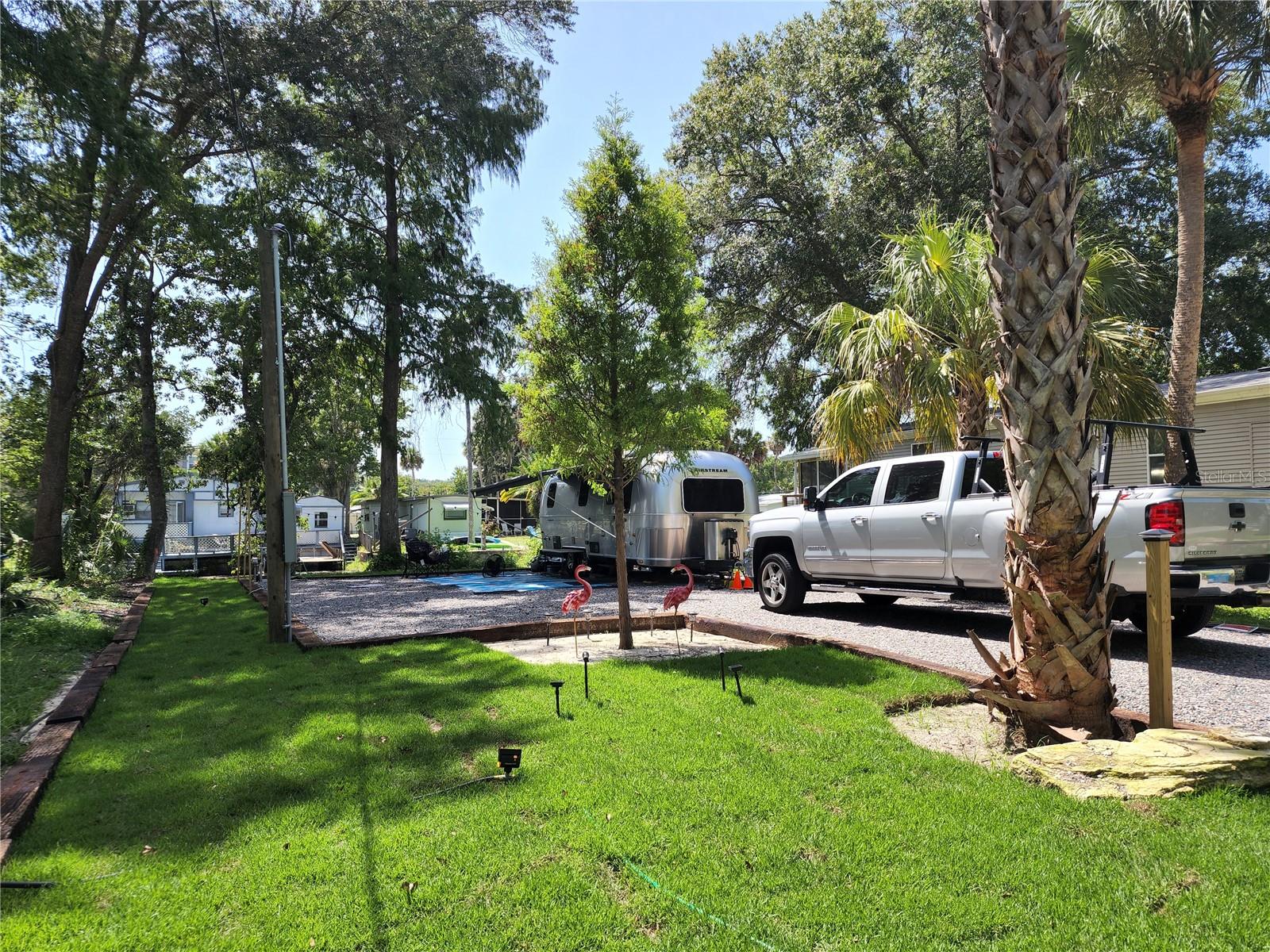 WEEKI WACHEE SHORES - Land