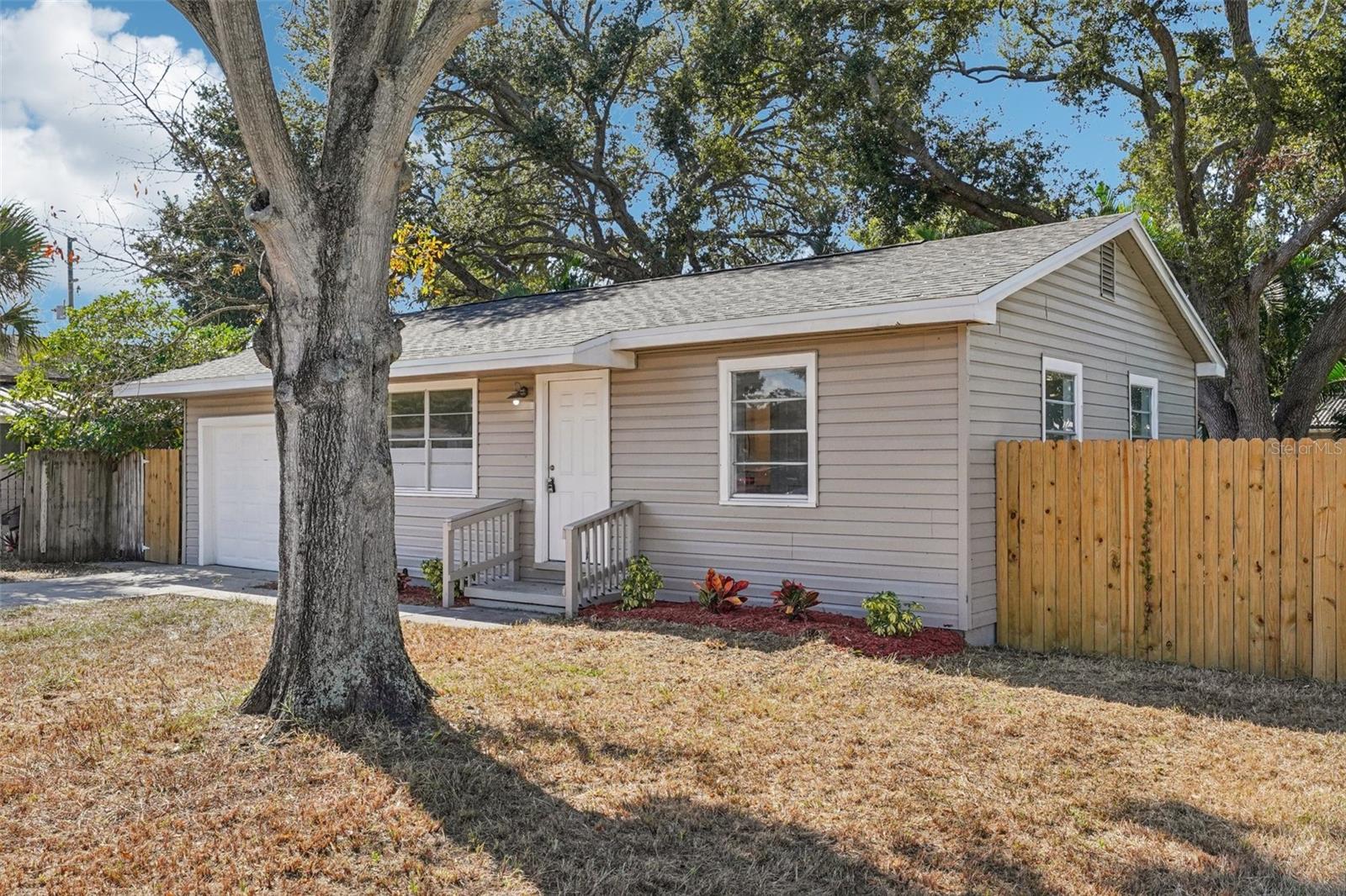 ABELLS REP - Residential