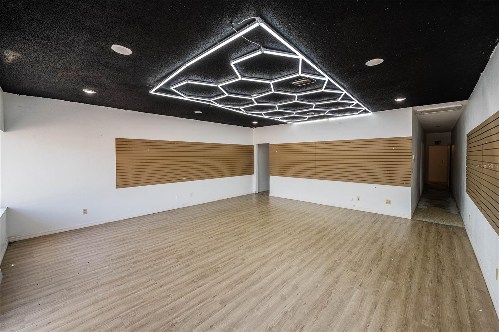 WINTER HAVEN HEIGHTS - Commercial Sale
