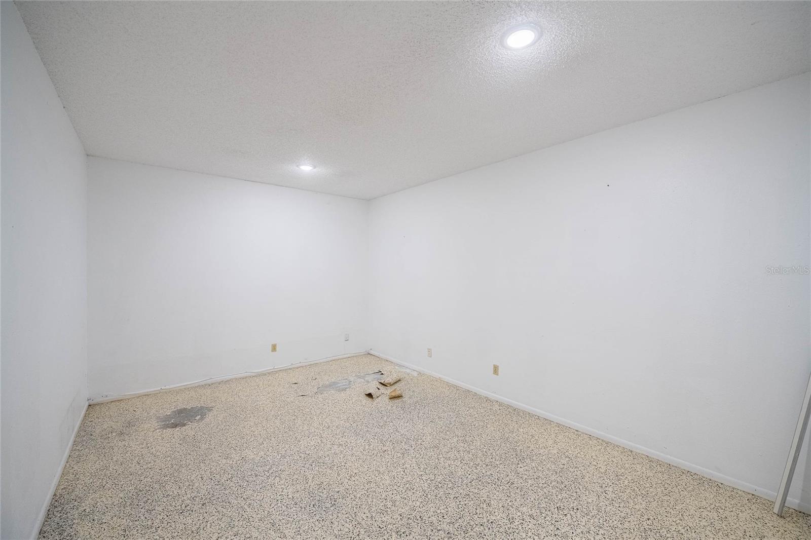 WINTER HAVEN HEIGHTS - Commercial Sale