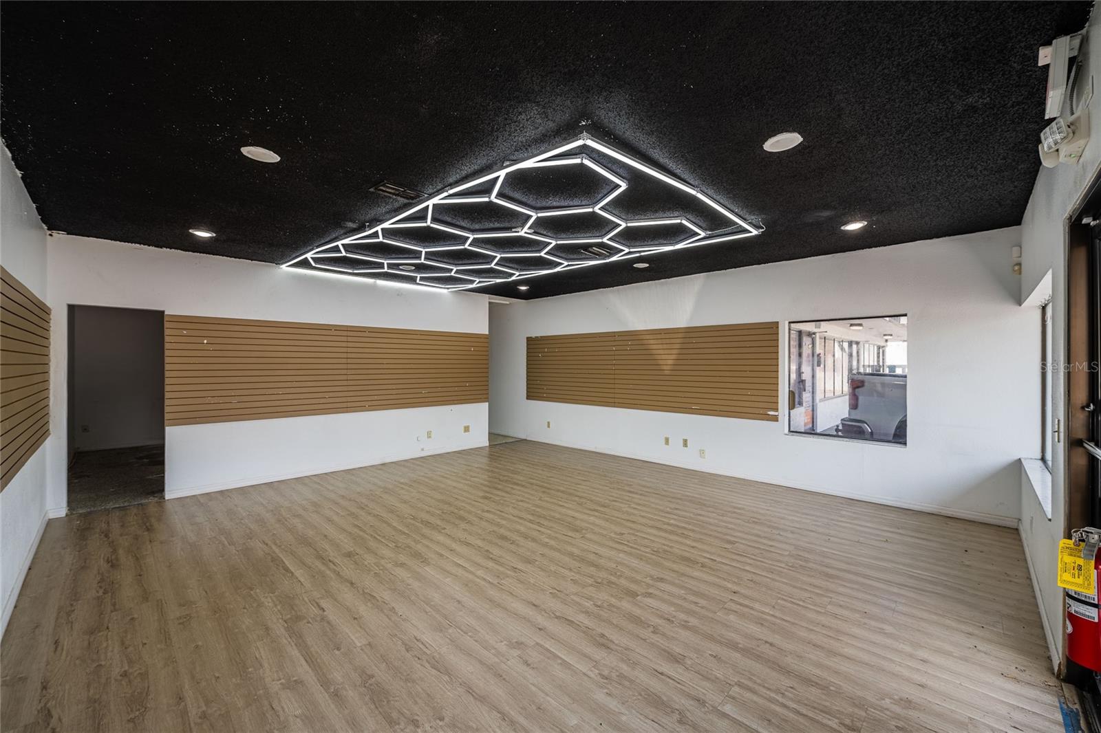 WINTER HAVEN HEIGHTS - Commercial Sale