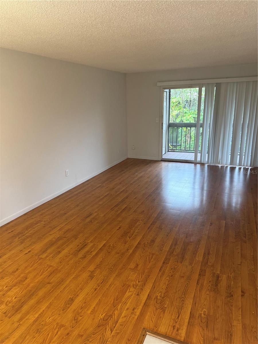 NORTH BAY VILLAGE CONDO - Residential Lease
