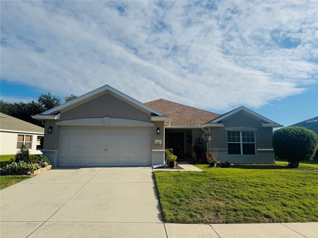 Photo of 5523 SW 45th Street, Ocala, FL 34474 (MLS # OM711624)