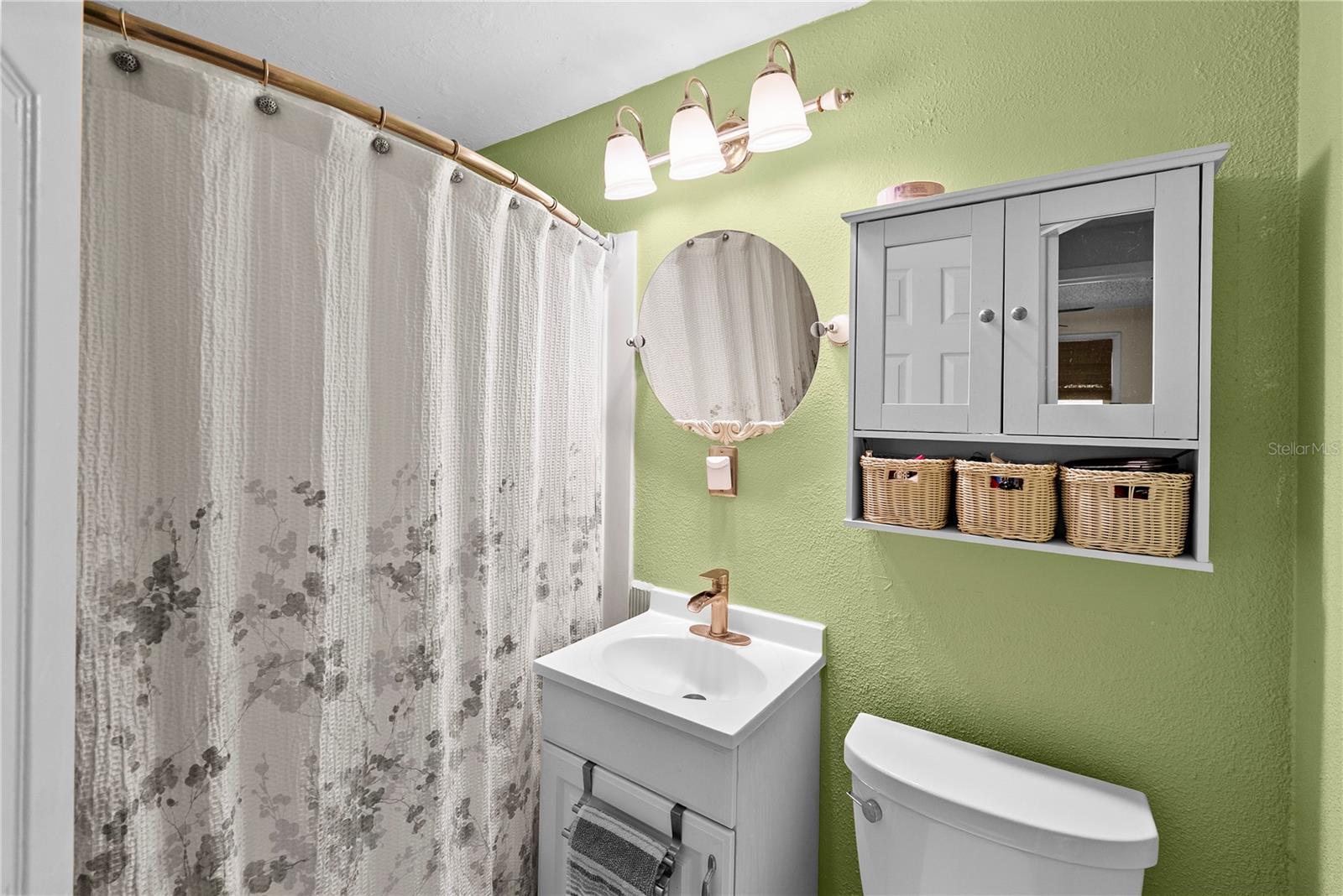 ORANGE LAKE VILLAGE - Residential