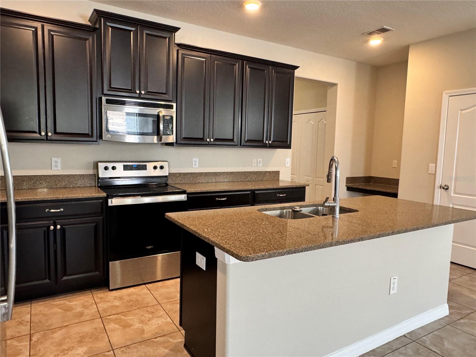 9VB | BRANDON POINTE PHASE 3 PARCEL 107 - Residential