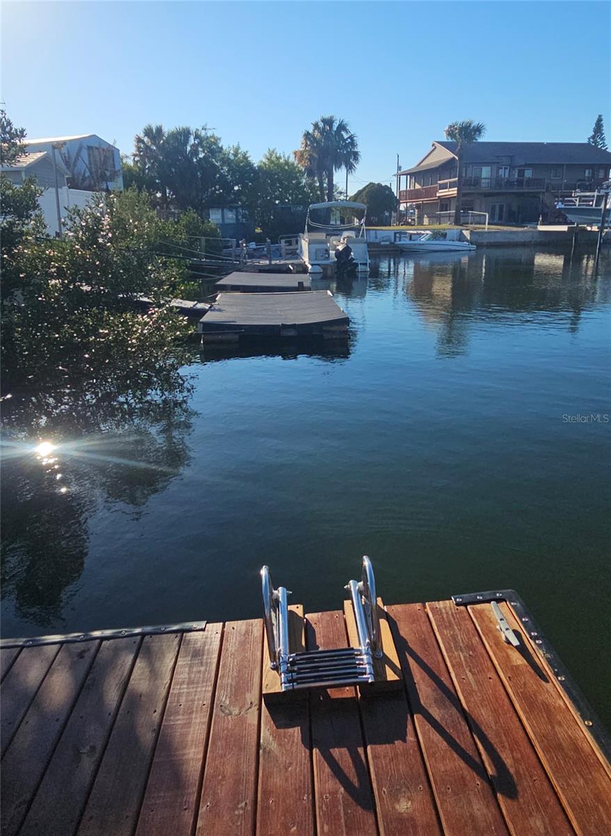 SIGNAL COVE - Residential