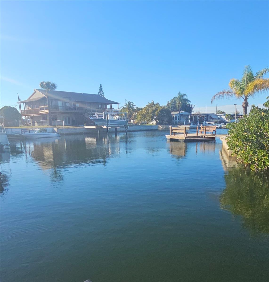 SIGNAL COVE - Residential