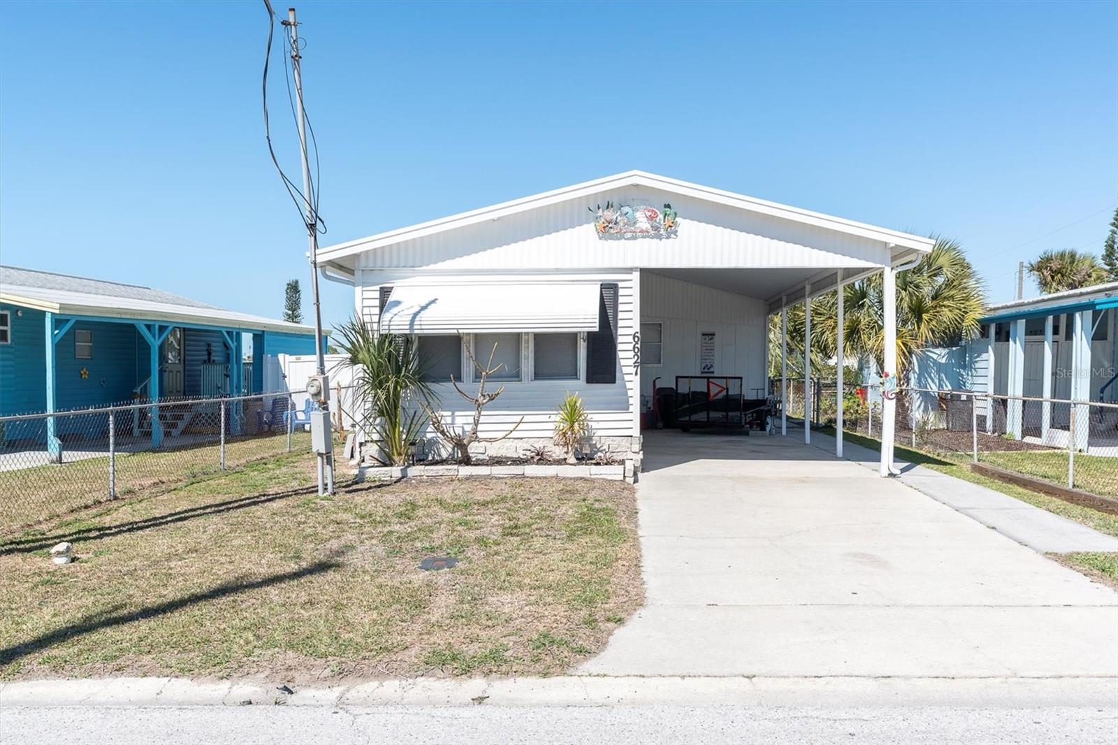 SIGNAL COVE - Residential