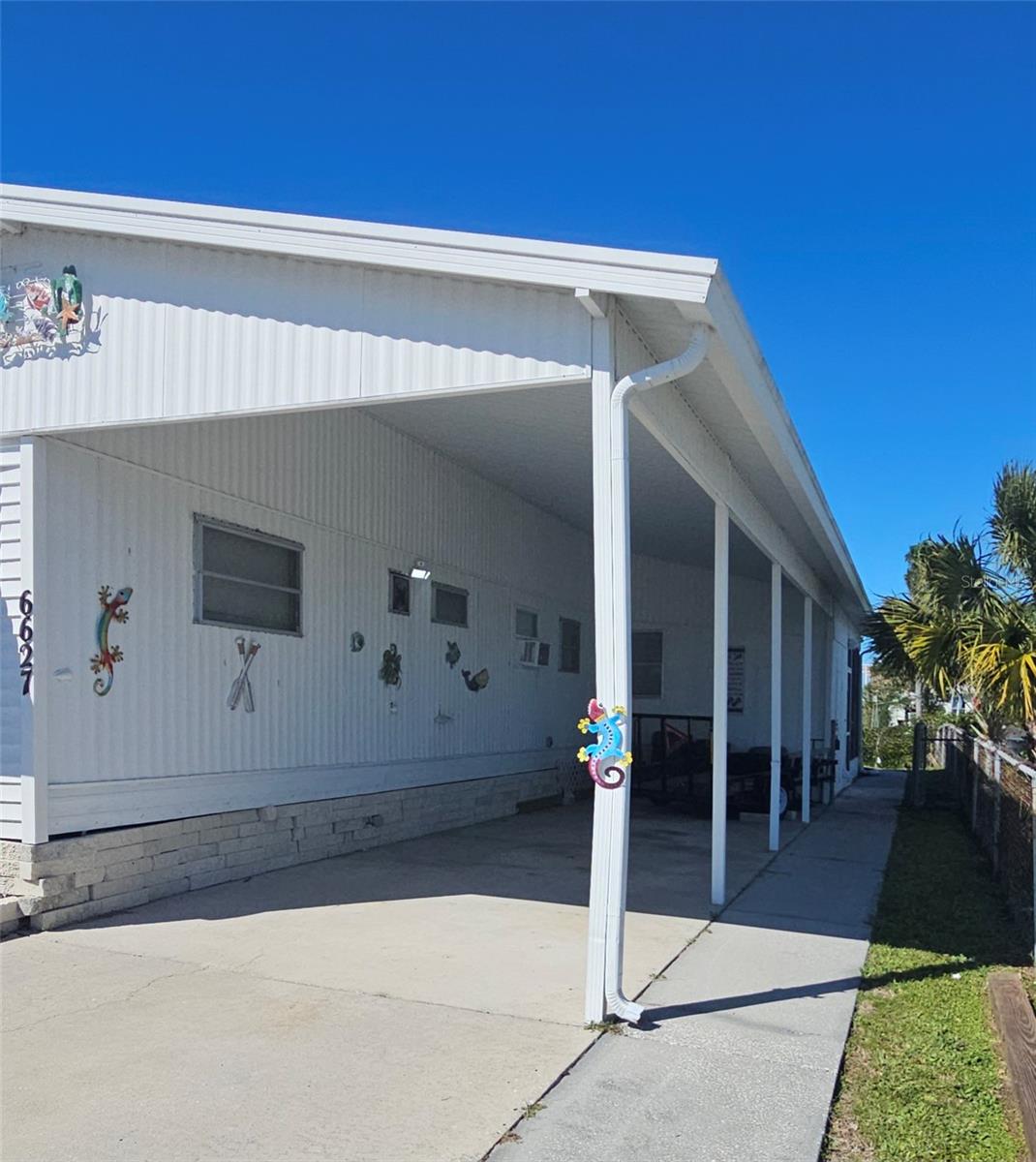 SIGNAL COVE - Residential