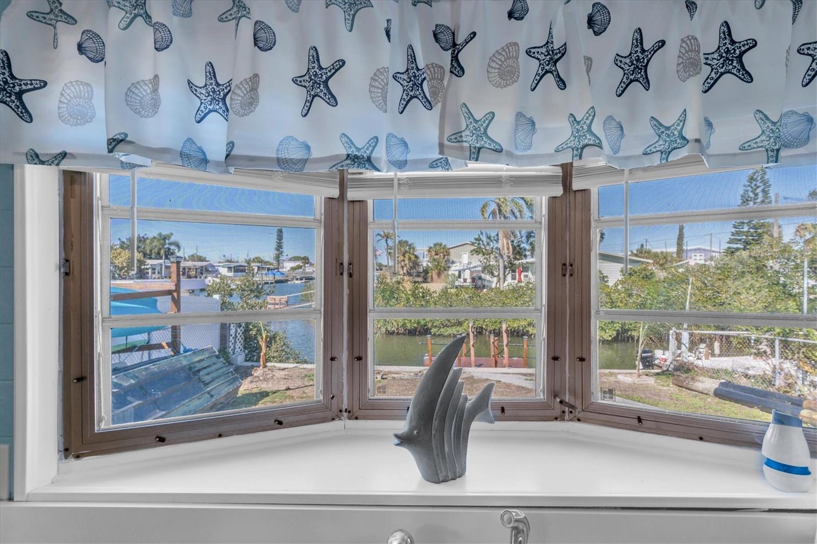 SIGNAL COVE - Residential