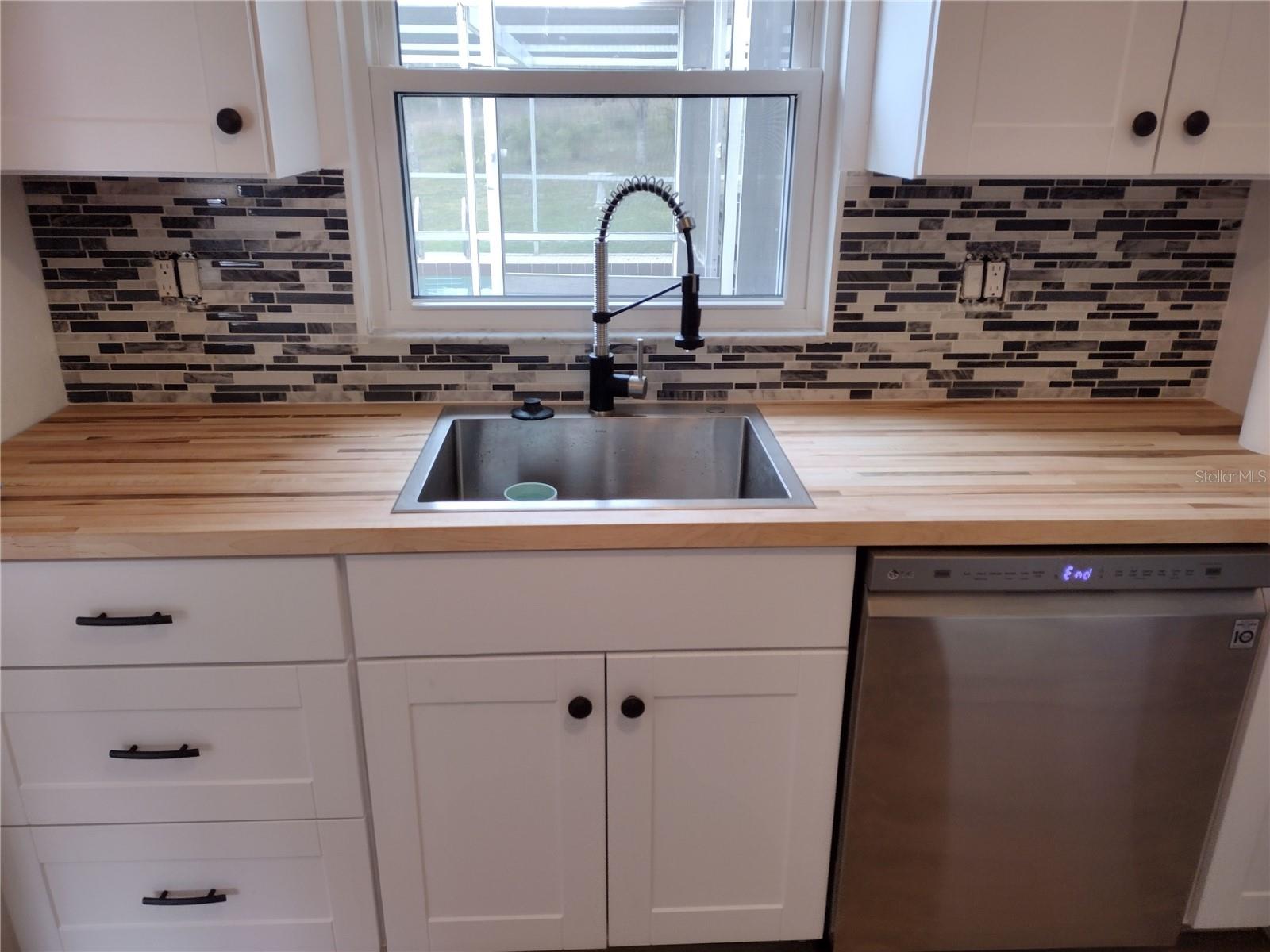 DELTONA LAKES UNIT 03 - Residential