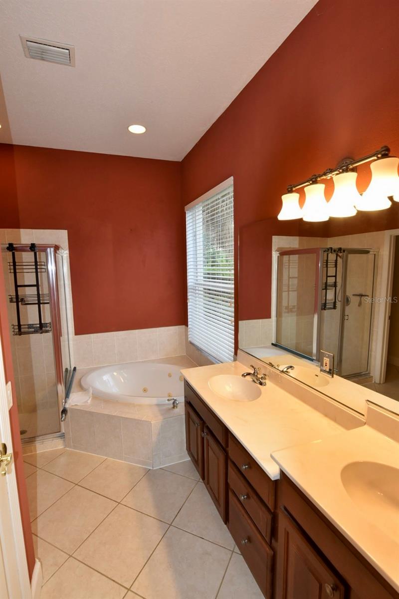 RIVERWALK VILLAGE CYPRESS BANKS SUB PH H UNITS 1&2 - Residential