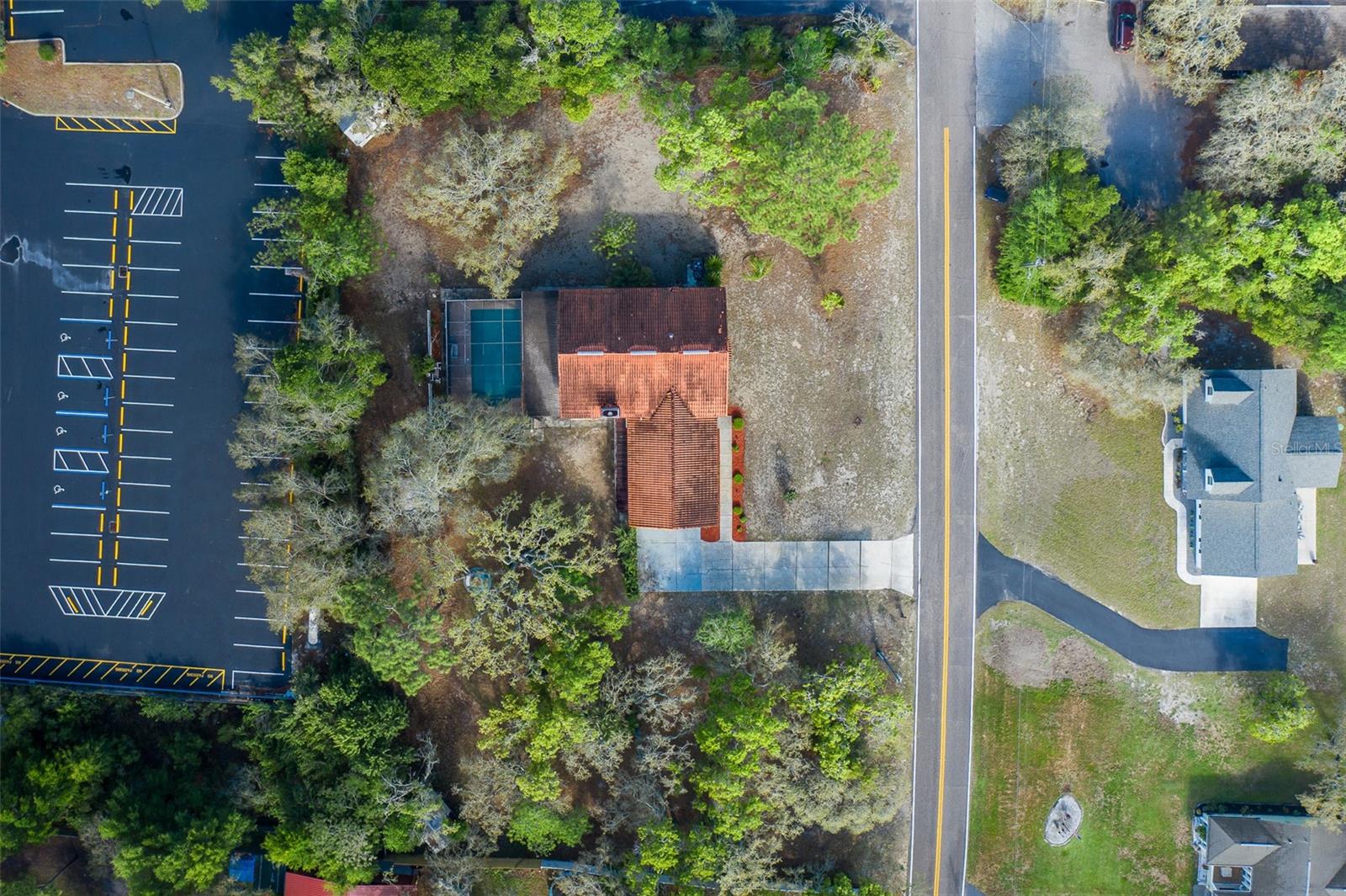 GOLDEN ACRES - Residential