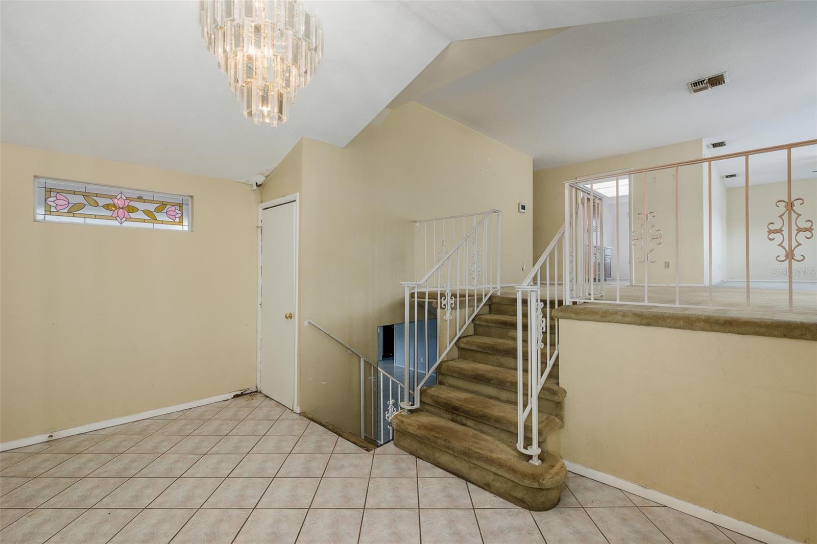 GOLDEN ACRES - Residential