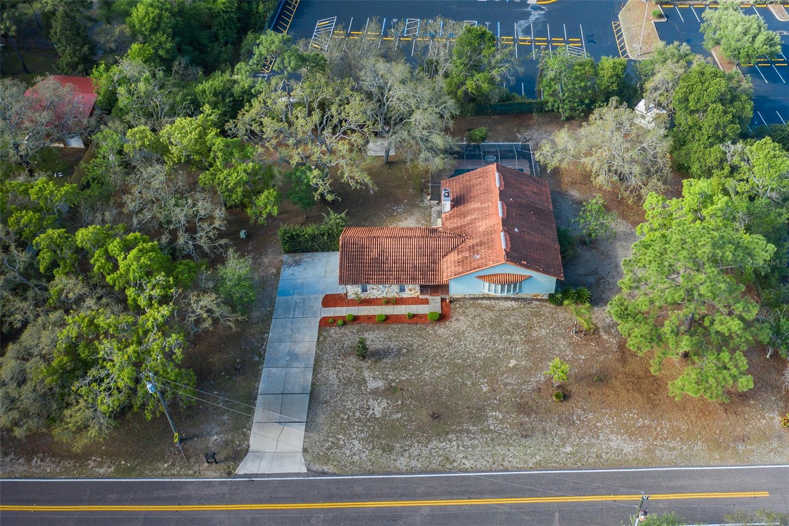 GOLDEN ACRES - Residential