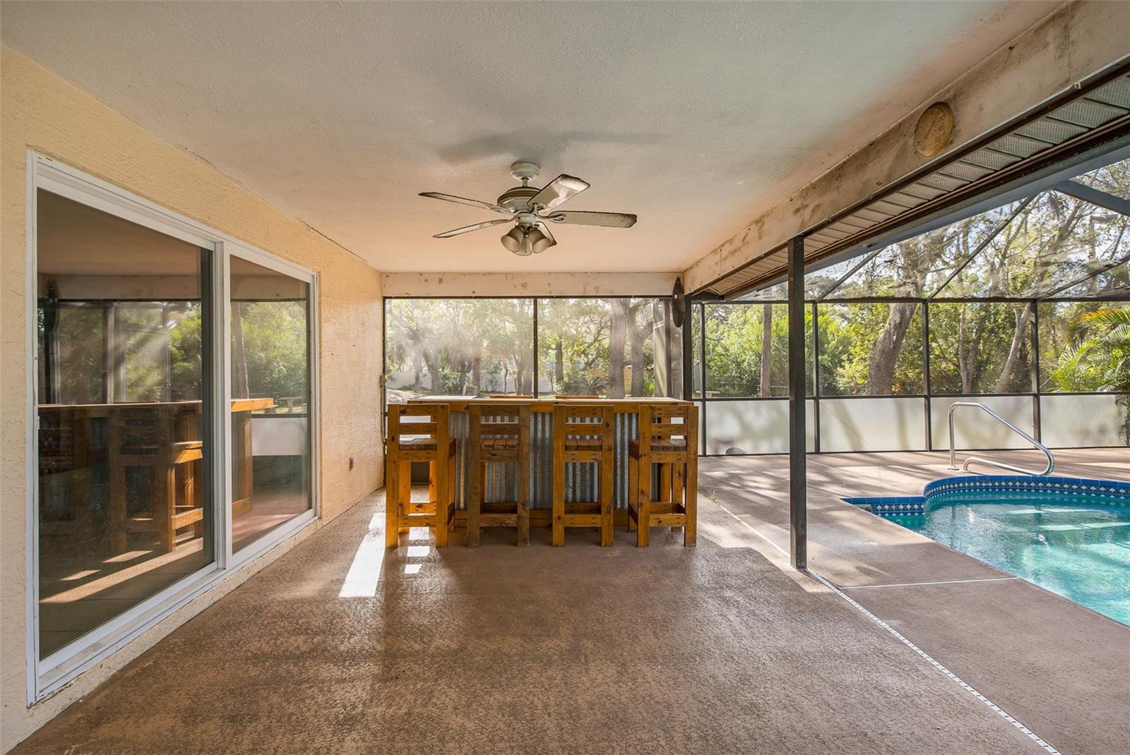 GOLDEN ACRES - Residential