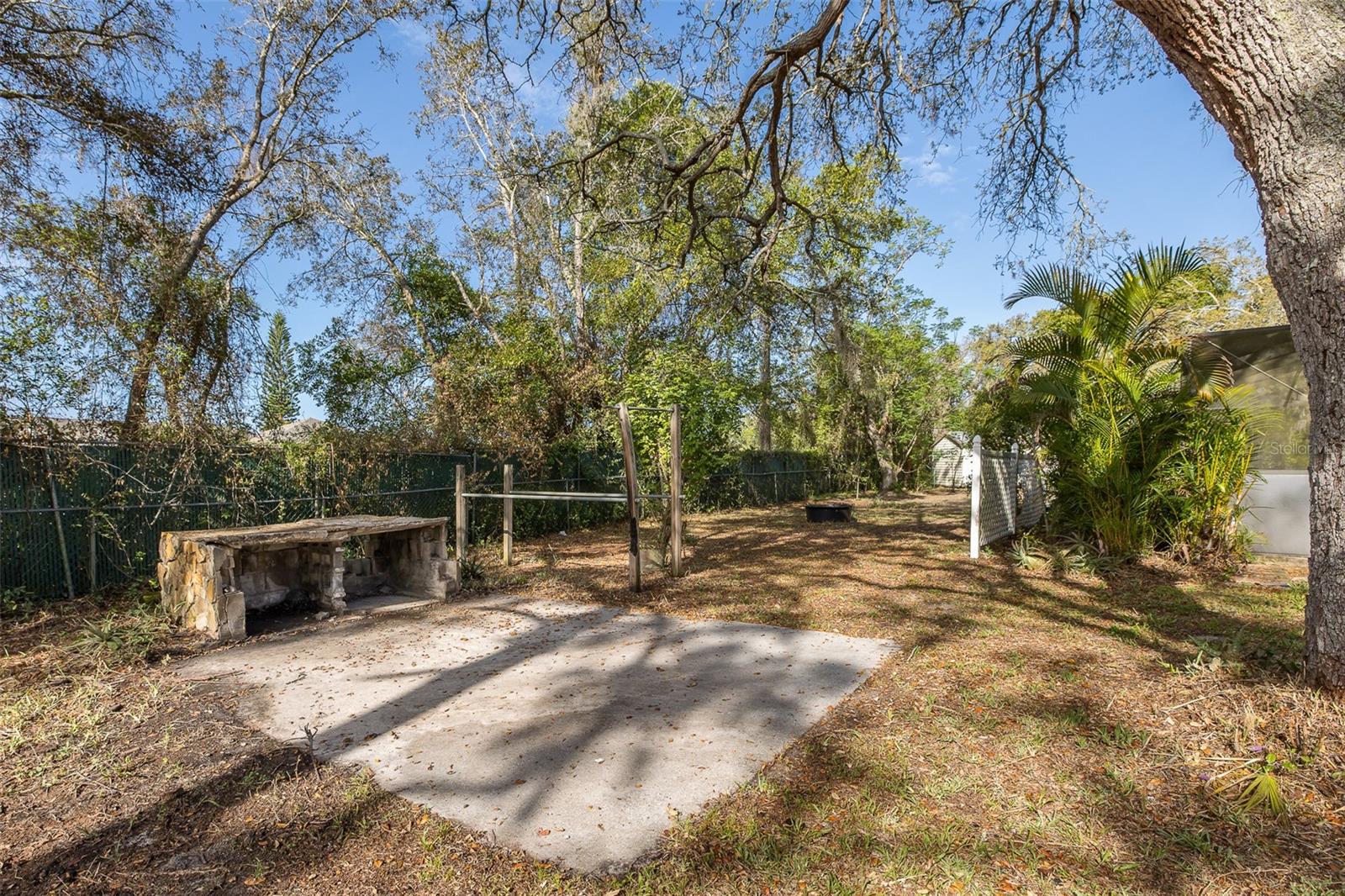 GOLDEN ACRES - Residential