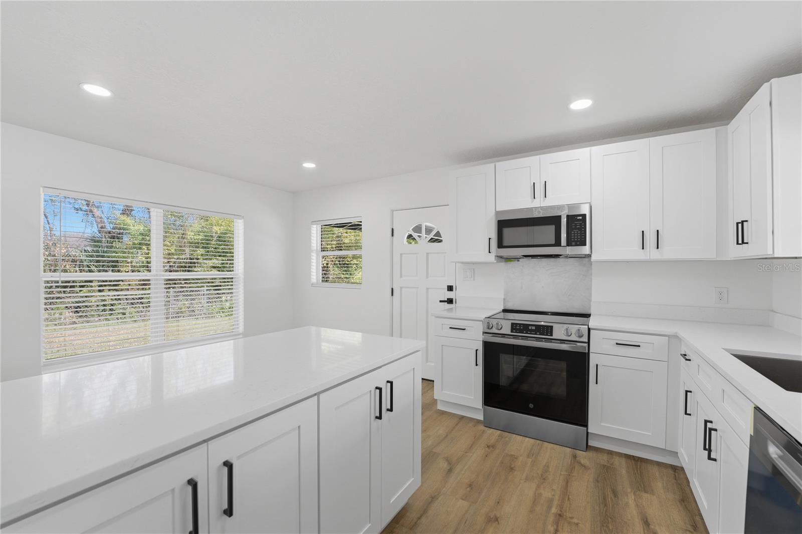 FAIRBANKS SHORES 5TH ADD - Residential