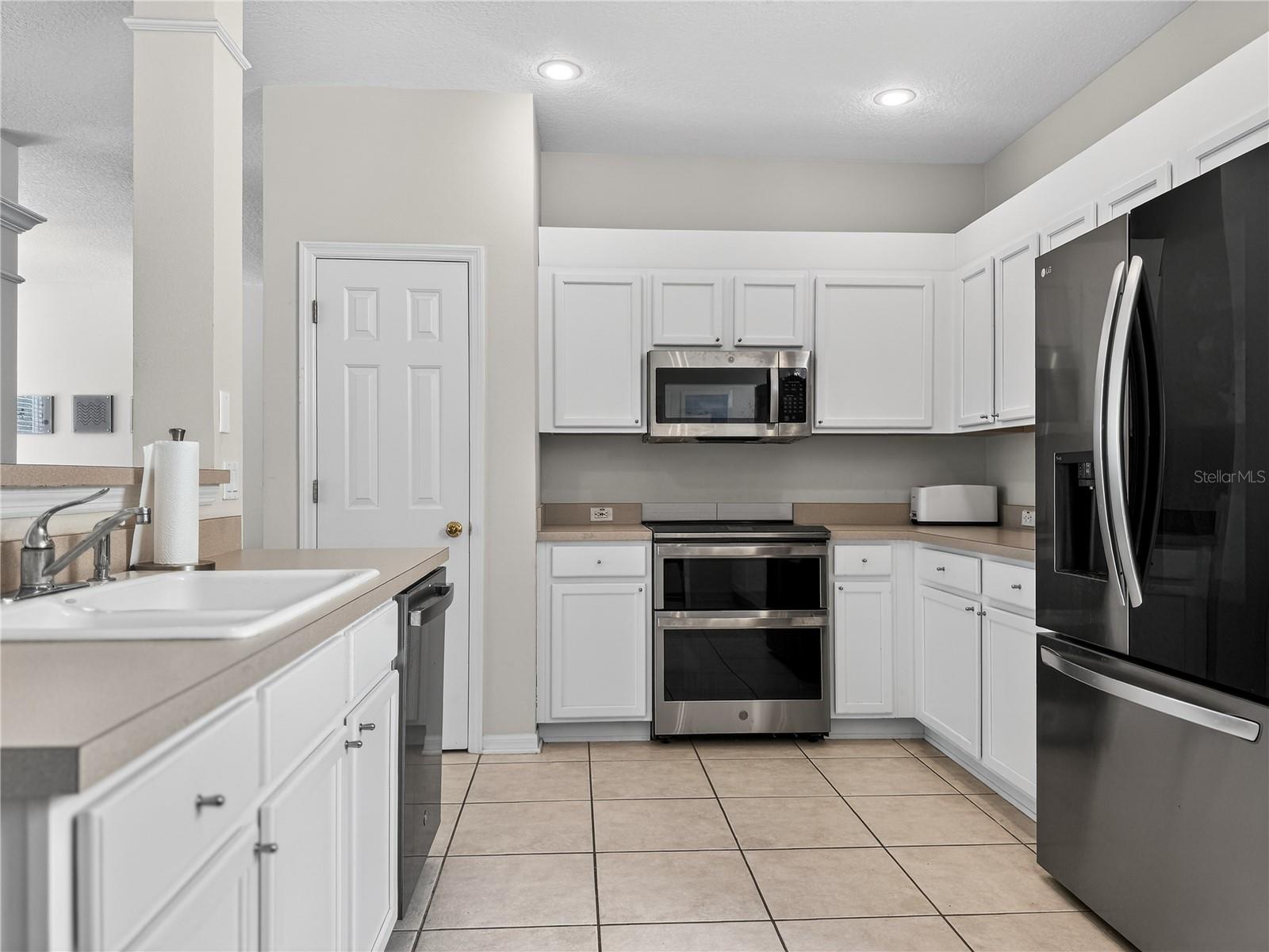 CELEBRATION EAST VILLAGE UNIT 1 - Residential