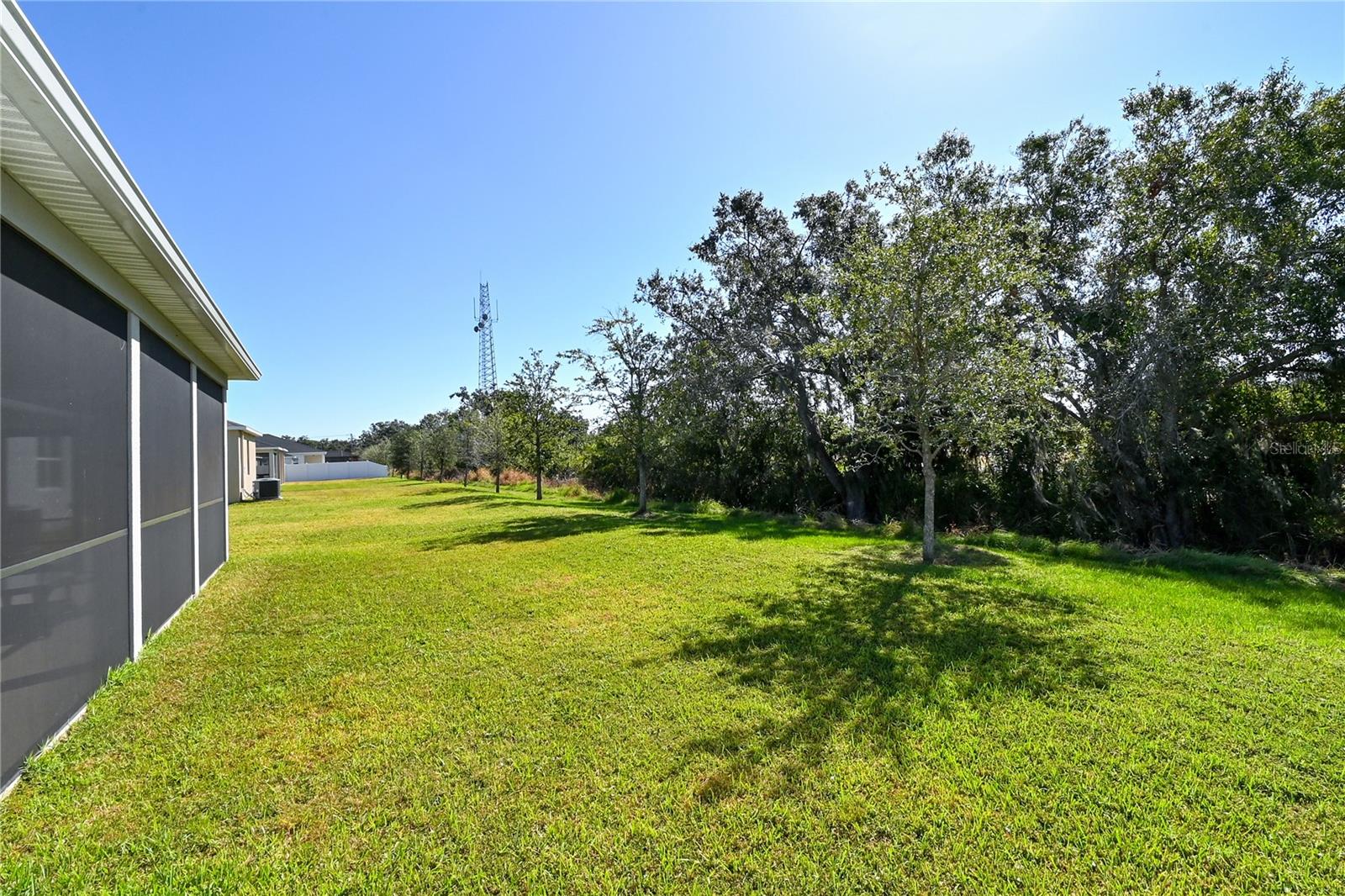 GRADY POINTE - Residential
