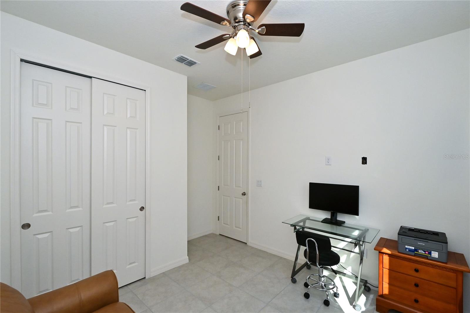 GRADY POINTE - Residential