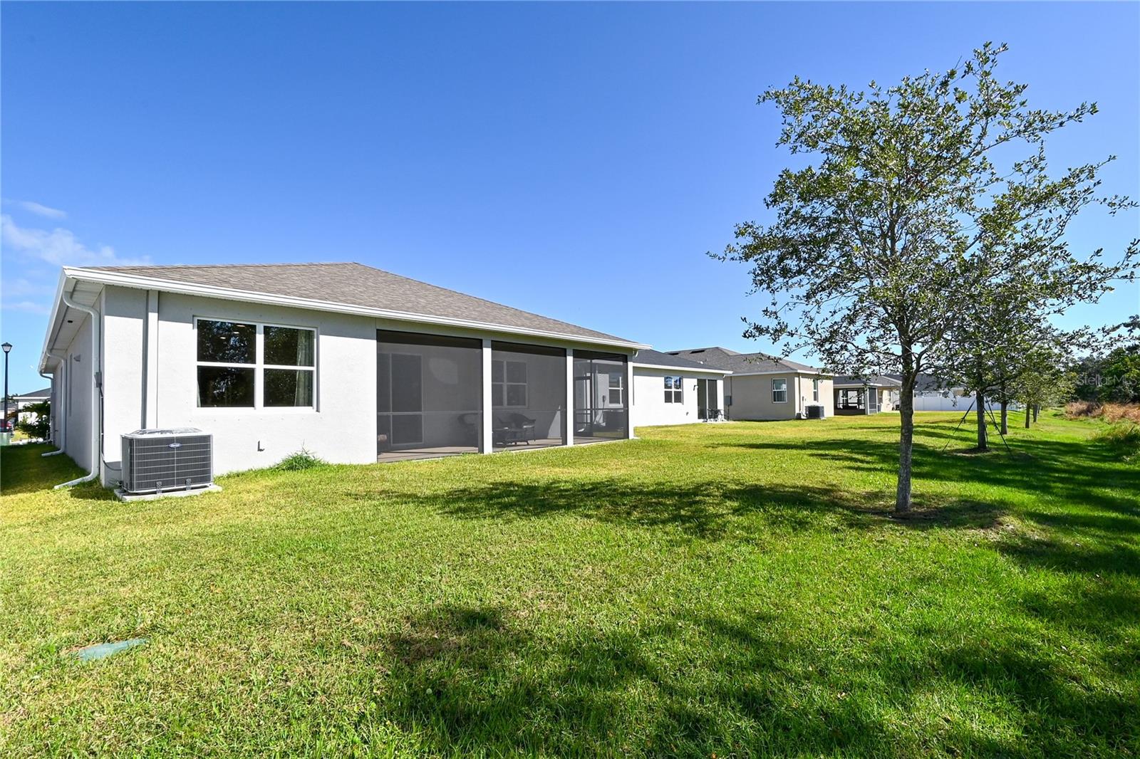 GRADY POINTE - Residential