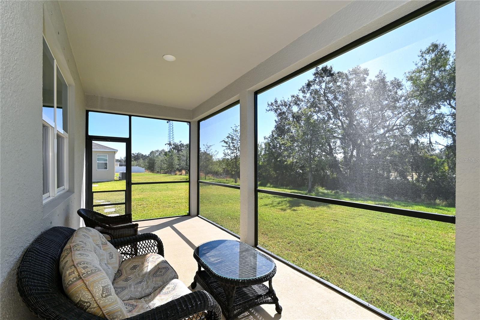 GRADY POINTE - Residential