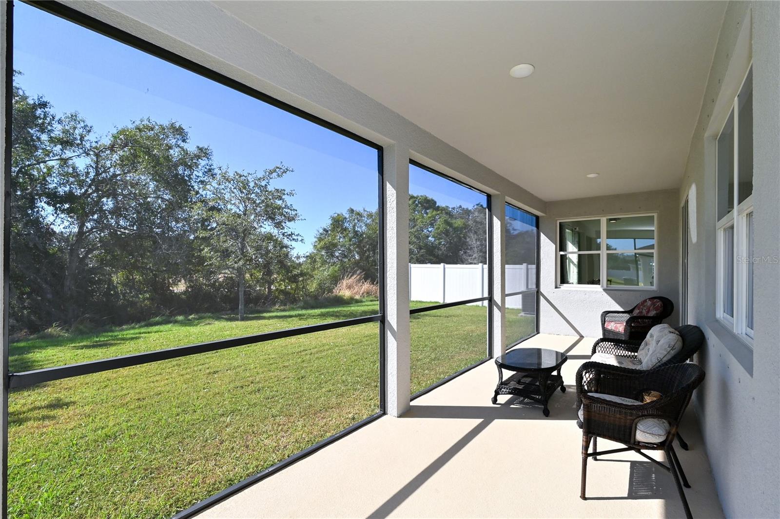 GRADY POINTE - Residential